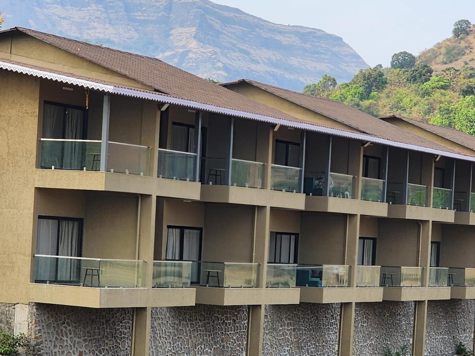 E&G Green Courts Resort At Koroli Hill Station Nashik Exterior foto